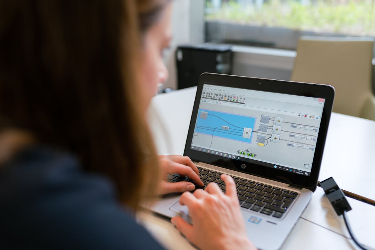 Caneco BT : maîtriser le logiciel de calcul des tableaux basse tension